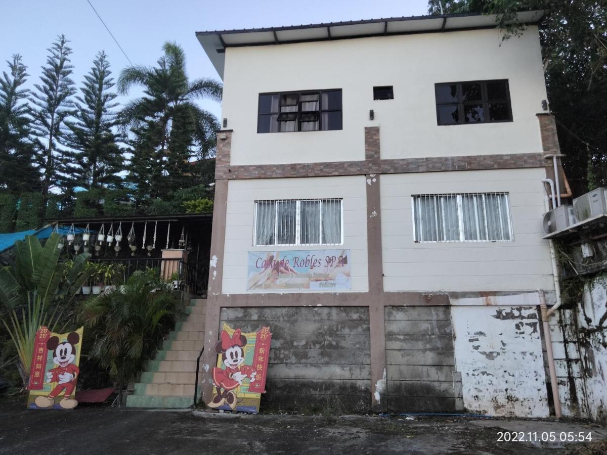 ホテル Casa De Robles Tanay Rizal エクステリア 写真